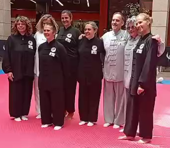 Demonstração de Qi Gong no Barreiro, no evento Comb’Art – Aureagym Associação Desportiva